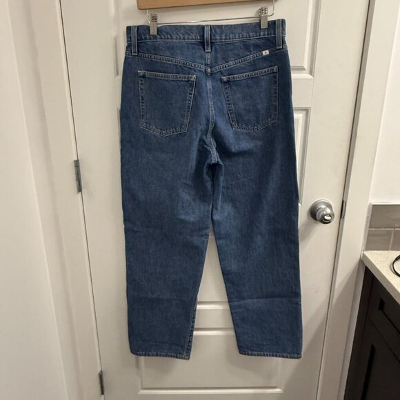 Aritzia Sunday Best High Rise Boyfriend jeans Straight Leg size 27 - Picture 2 of 3